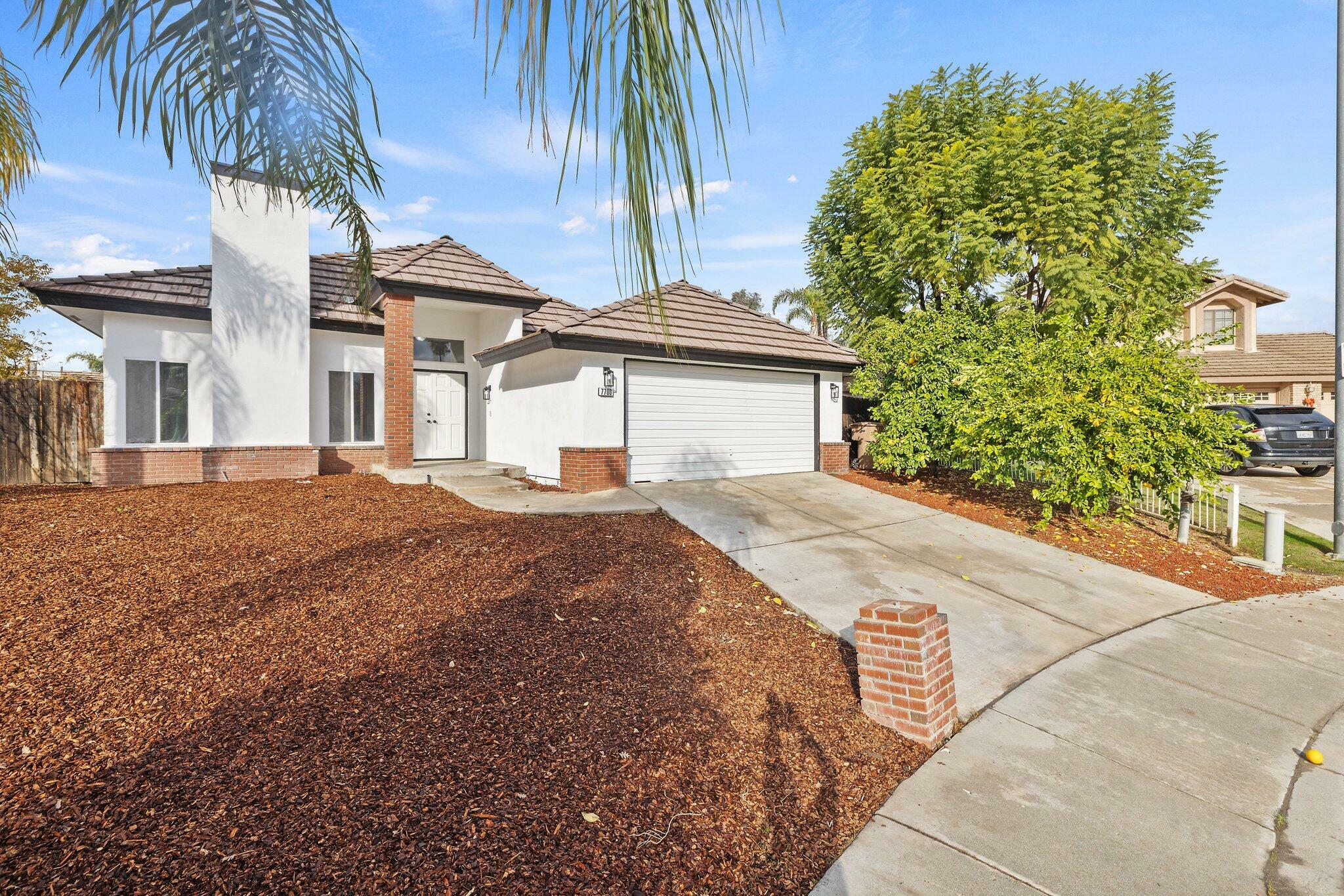 Property Photo:  7700 Netzer Court  CA 93306 