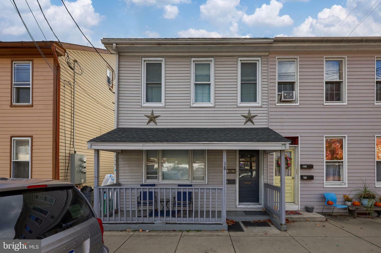 Property Photo:  18 N 5th Street  PA 17512 