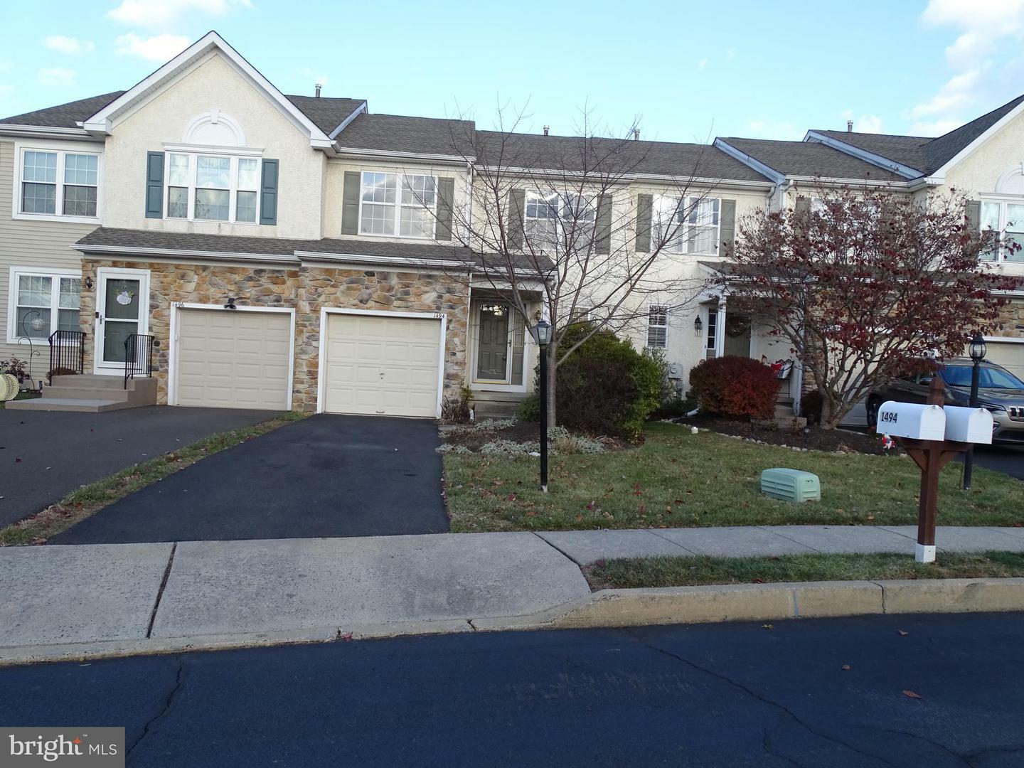 Property Photo:  1494 Sweetbriar Drive  PA 18929 