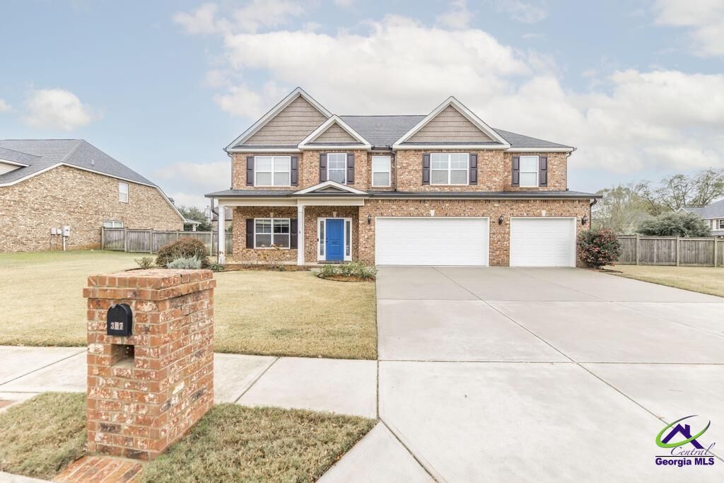 Property Photo:  307 Red Hawk Pointe  GA 31047 