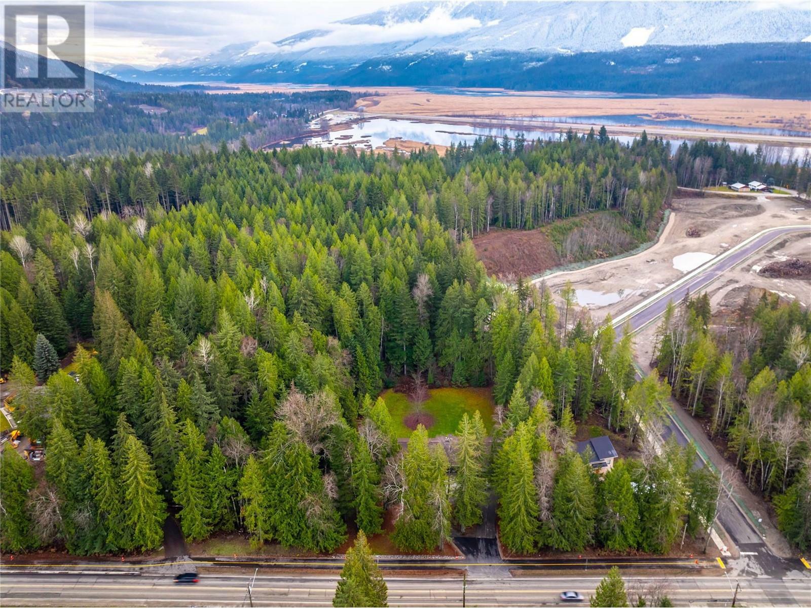 Photo de la propriété:  1557 Nichol Road  BC V0E 2S1 