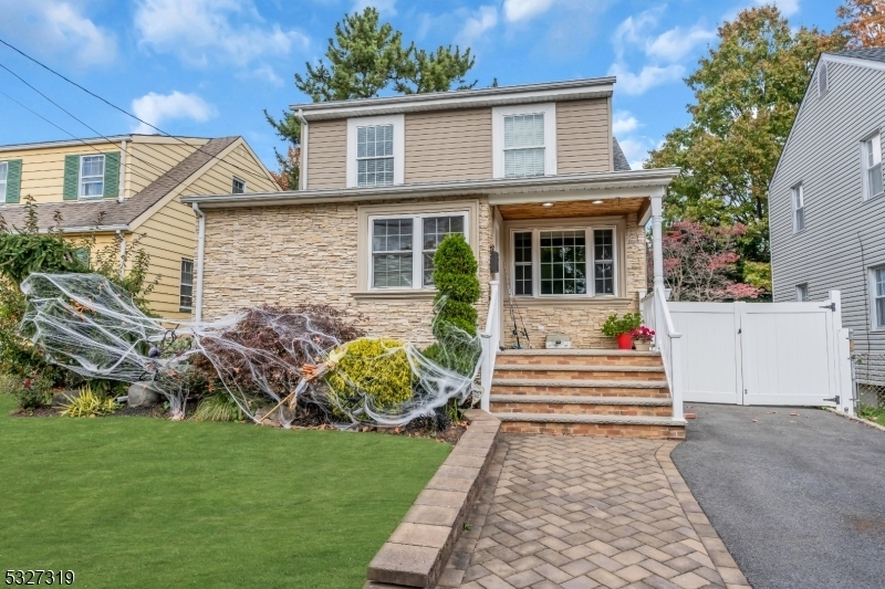 Property Photo:  1714 Orchard Ter  NJ 07036 