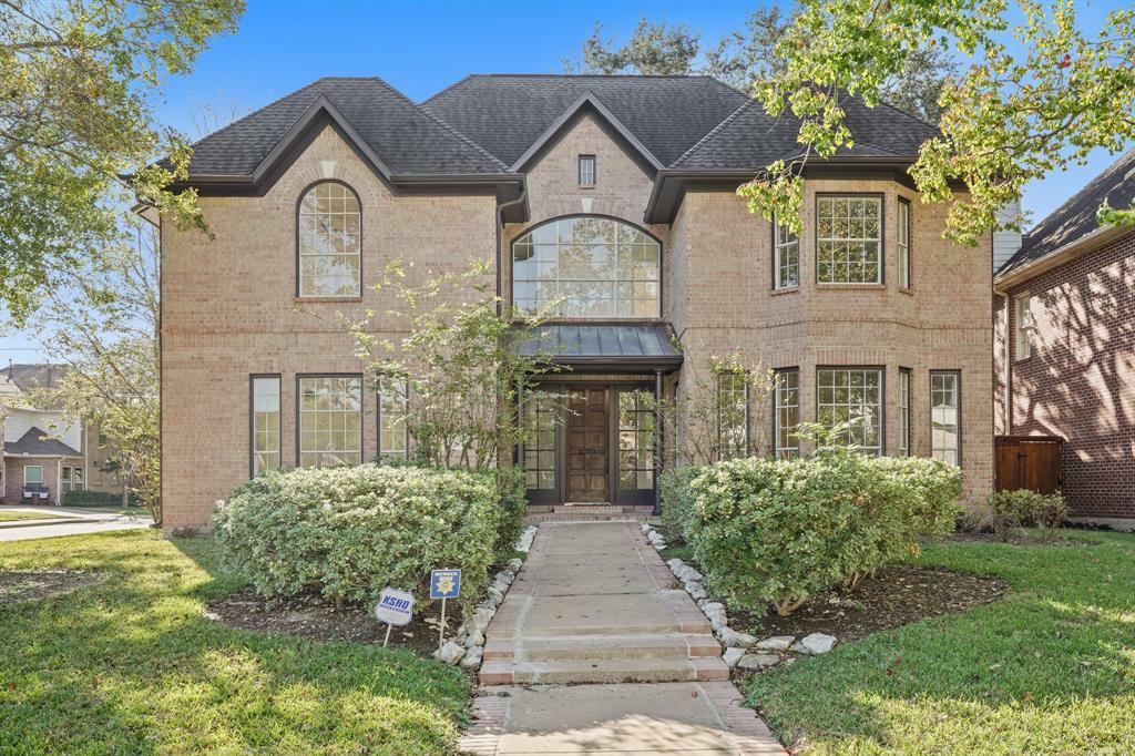 Property Photo:  3603 Maroneal Street  TX 77025 