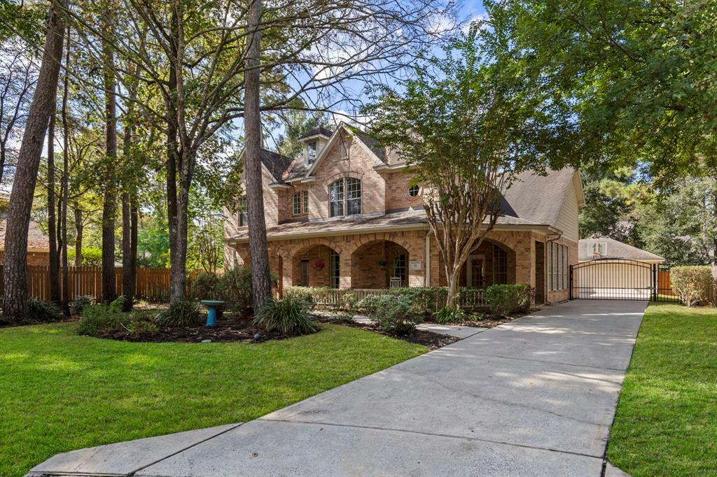 35 Dewdrift Place  The Woodlands TX 77382 photo