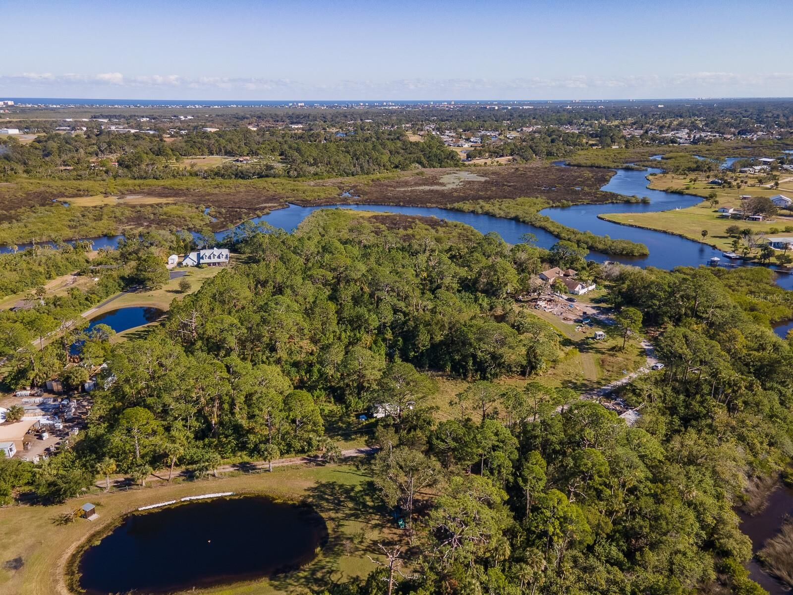 Property Photo:  1390 Tumblin Drive  FL 32168 