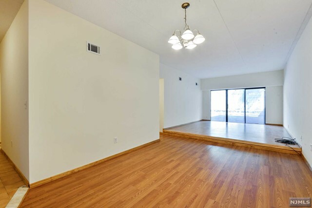 Property Photo:  390 Gorge Road 207  NJ 07010 