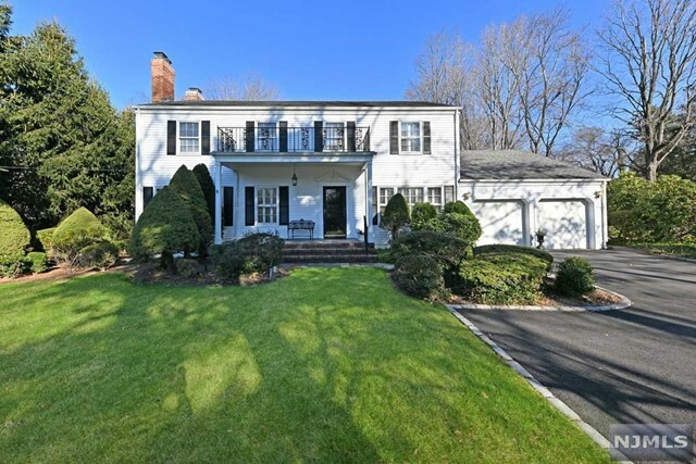 Property Photo:  267 East Franklin Turnpike  NJ 07423 