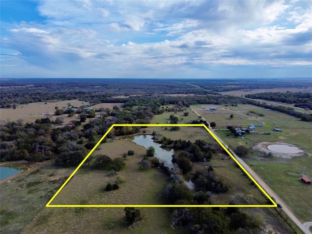 Property Photo:  Tract B Jim Towns Lane  TX 77837 