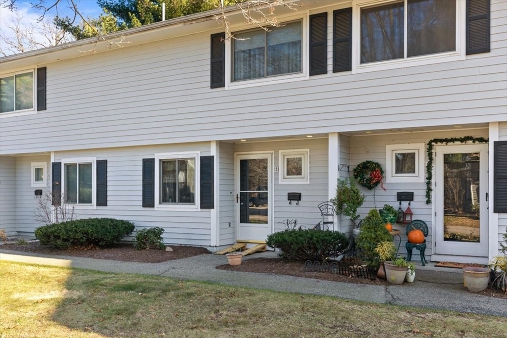 Property Photo:  17 Beals Cove Road B  MA 02043 