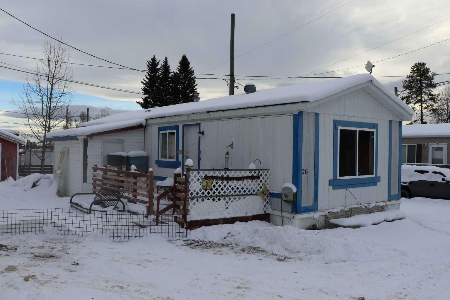 Property Photo:  6026 13 Avenue 26  AB T7E 1N4 