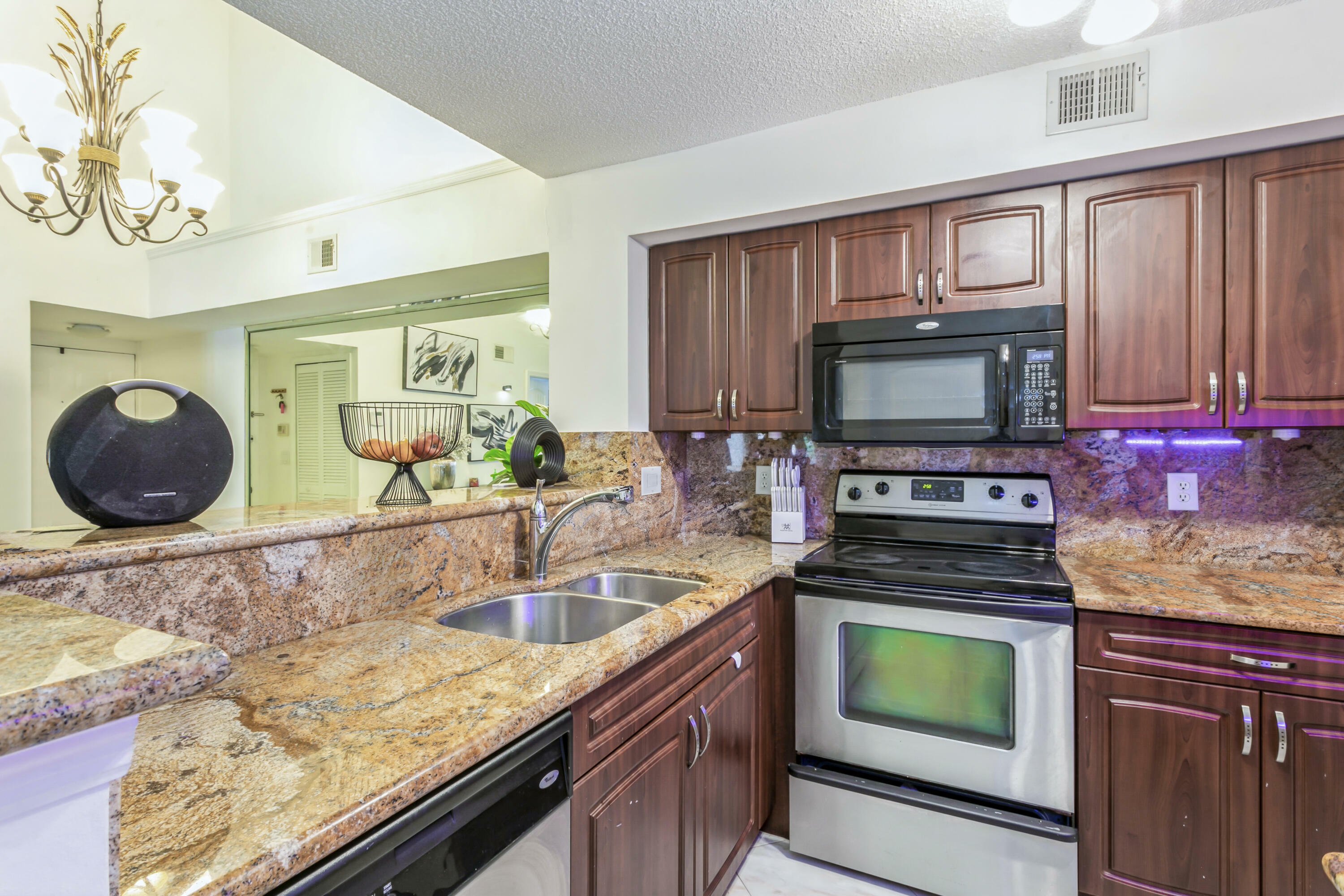 Property Photo:  1715 Village Blvd 201  FL 33409 