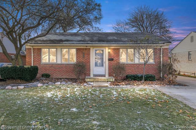 Property Photo:  14261 Labelle Street  MI 48237 