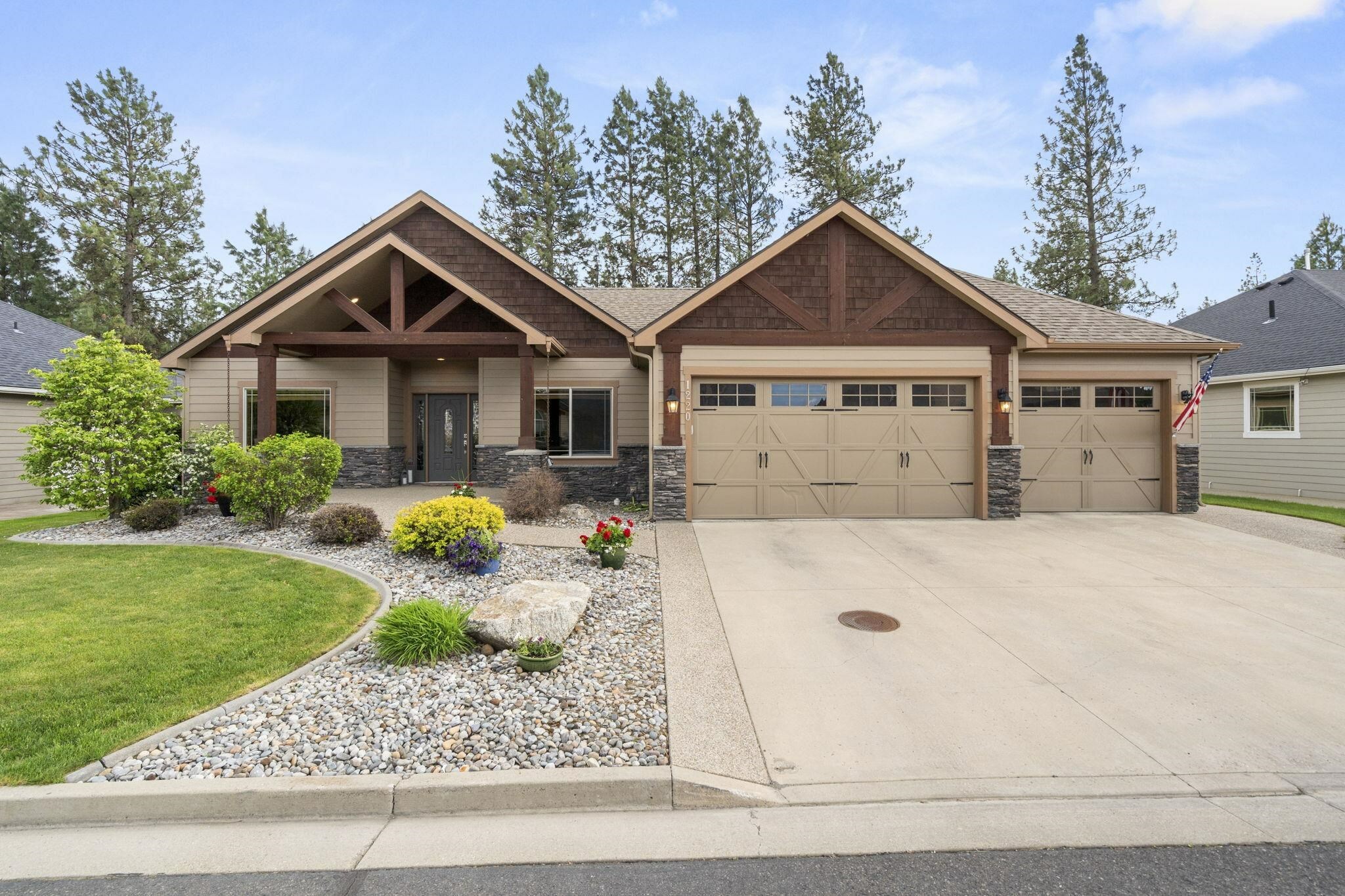 Property Photo:  1220 E Fireside Ln  WA 99208 