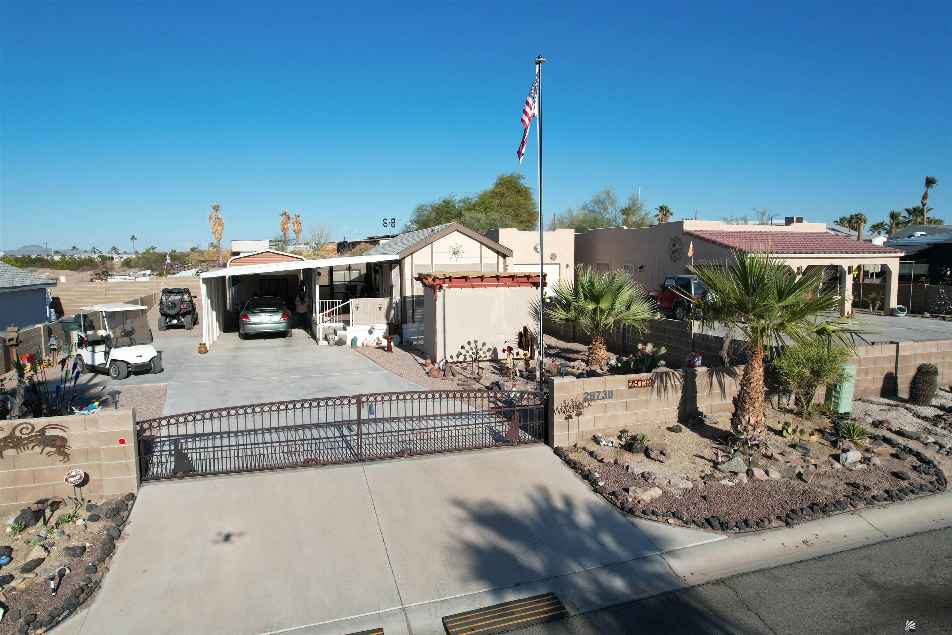 Property Photo: 29738 S Diamondback Dr AZ 85356