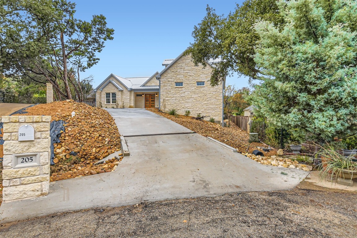 Property Photo: 205 Vitex Drive TX 78734