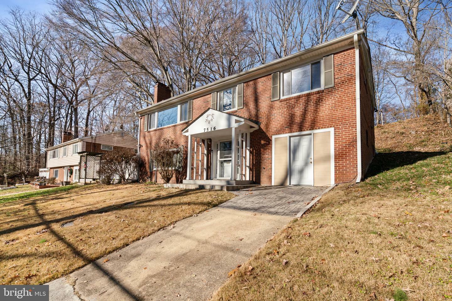 Property Photo:  7516 Essex Avenue  VA 22150 