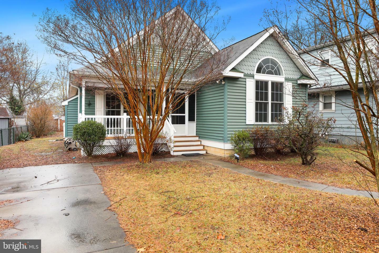 Property Photo:  704 Palmer Street  NJ 08075 