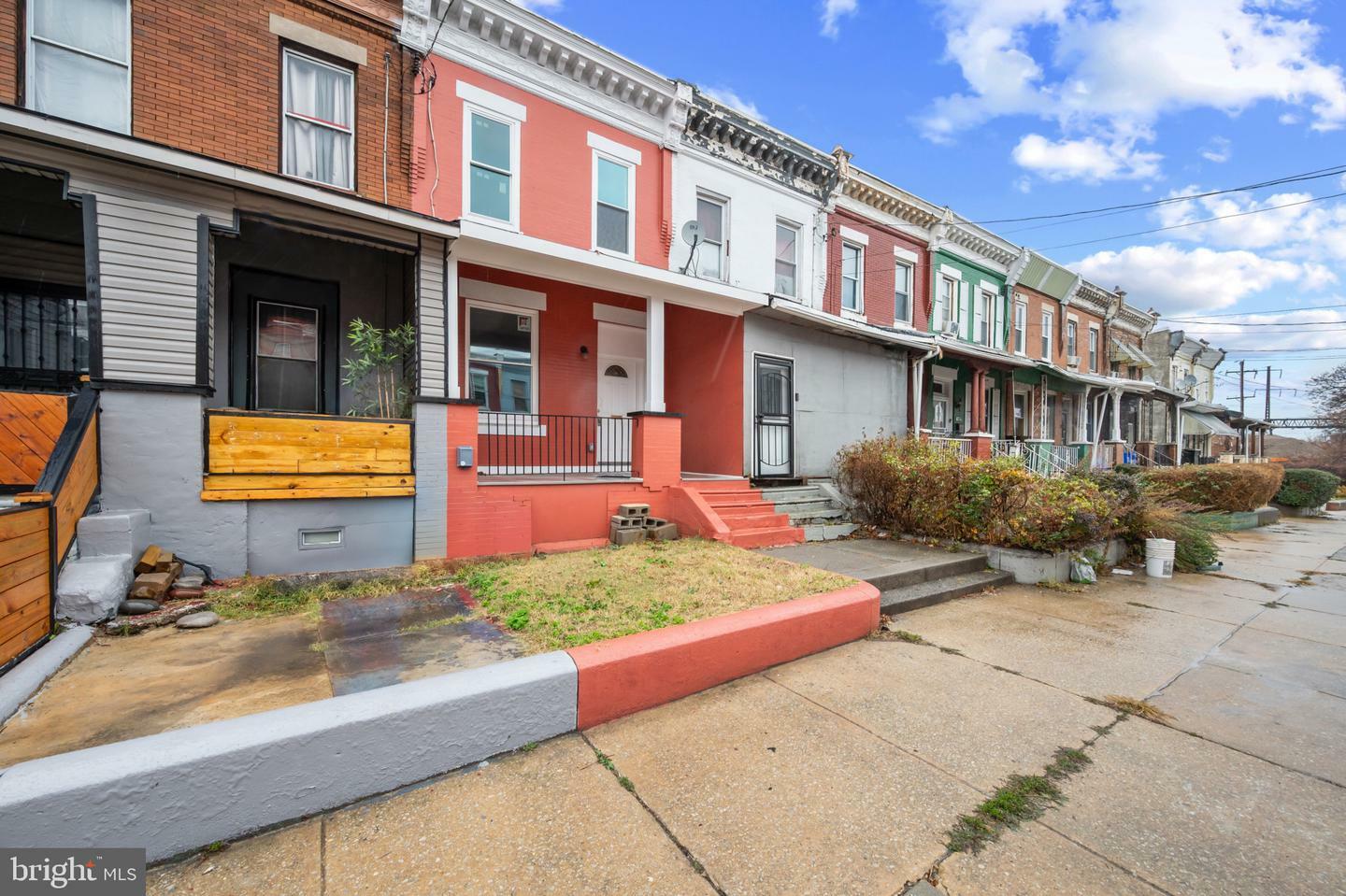 Property Photo:  2321 W York Street  PA 19132 