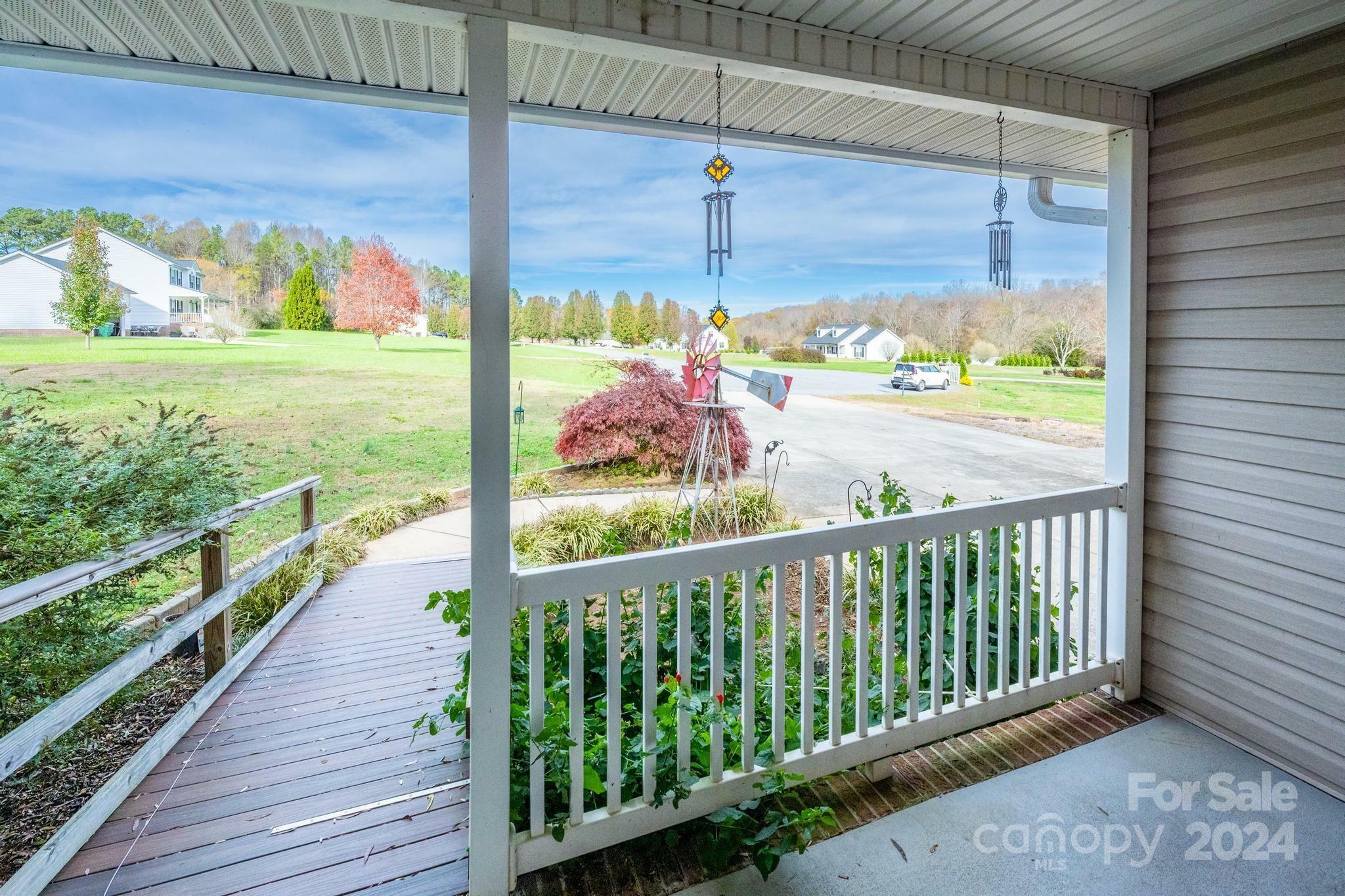 Property Photo:  210 Round Tuit Lane  NC 28125 