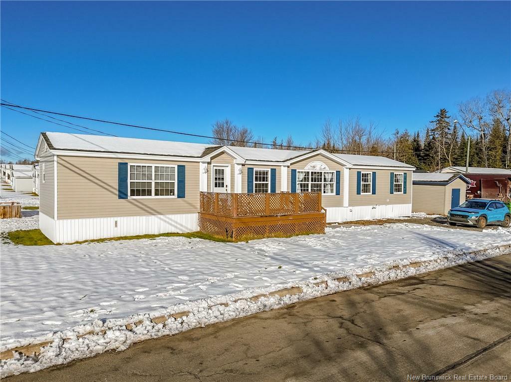 Property Photo:  82 Glenmar Drive  NB E3A 0H9 