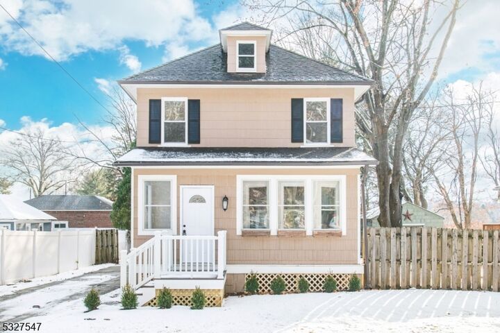 26 N Hillside Ave  Roxbury Twp. NJ 07876 photo