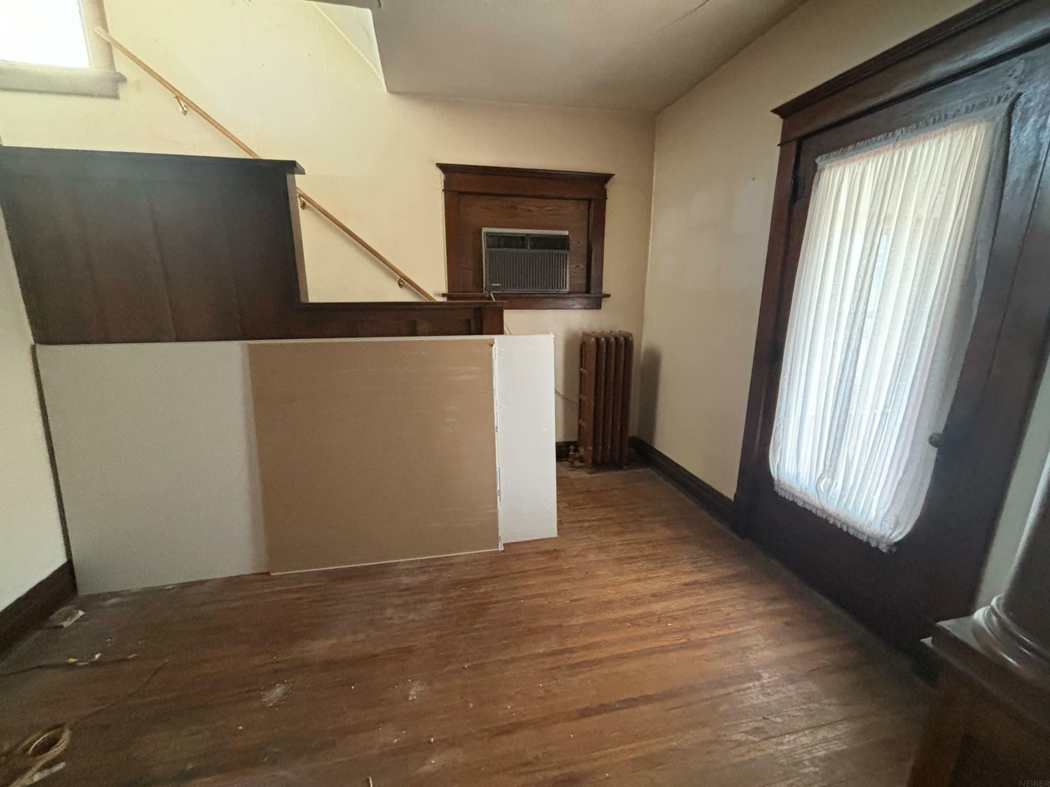 Property Photo:  236 Linwood  IA 50702 