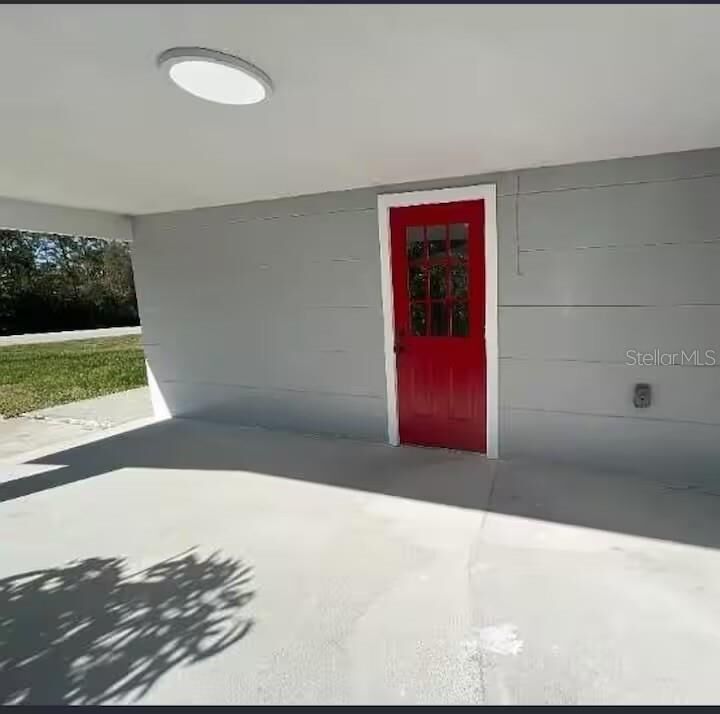 Property Photo: 735 Bertrend Street FL 34223