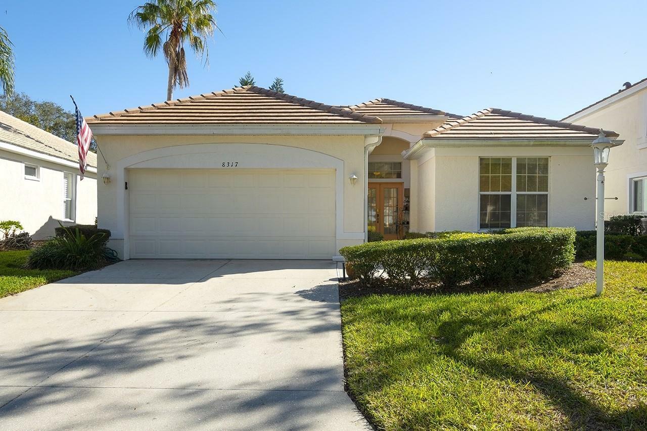 Property Photo:  8317 Idlewood Court  FL 34202 