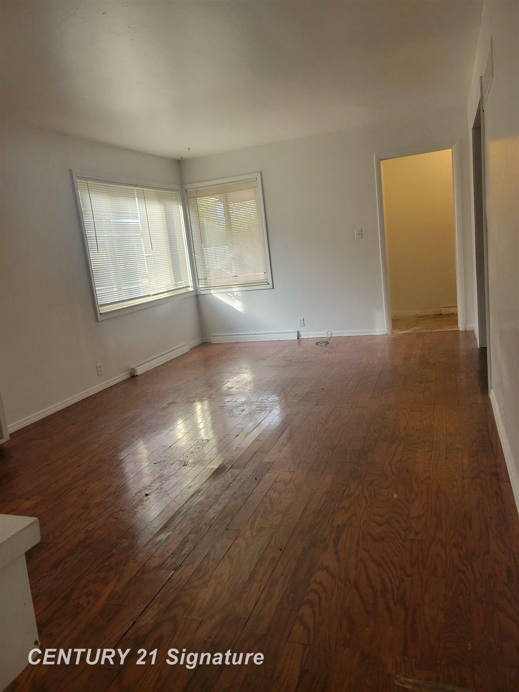 Property Photo:  3109 Helber Street  MI 48504 