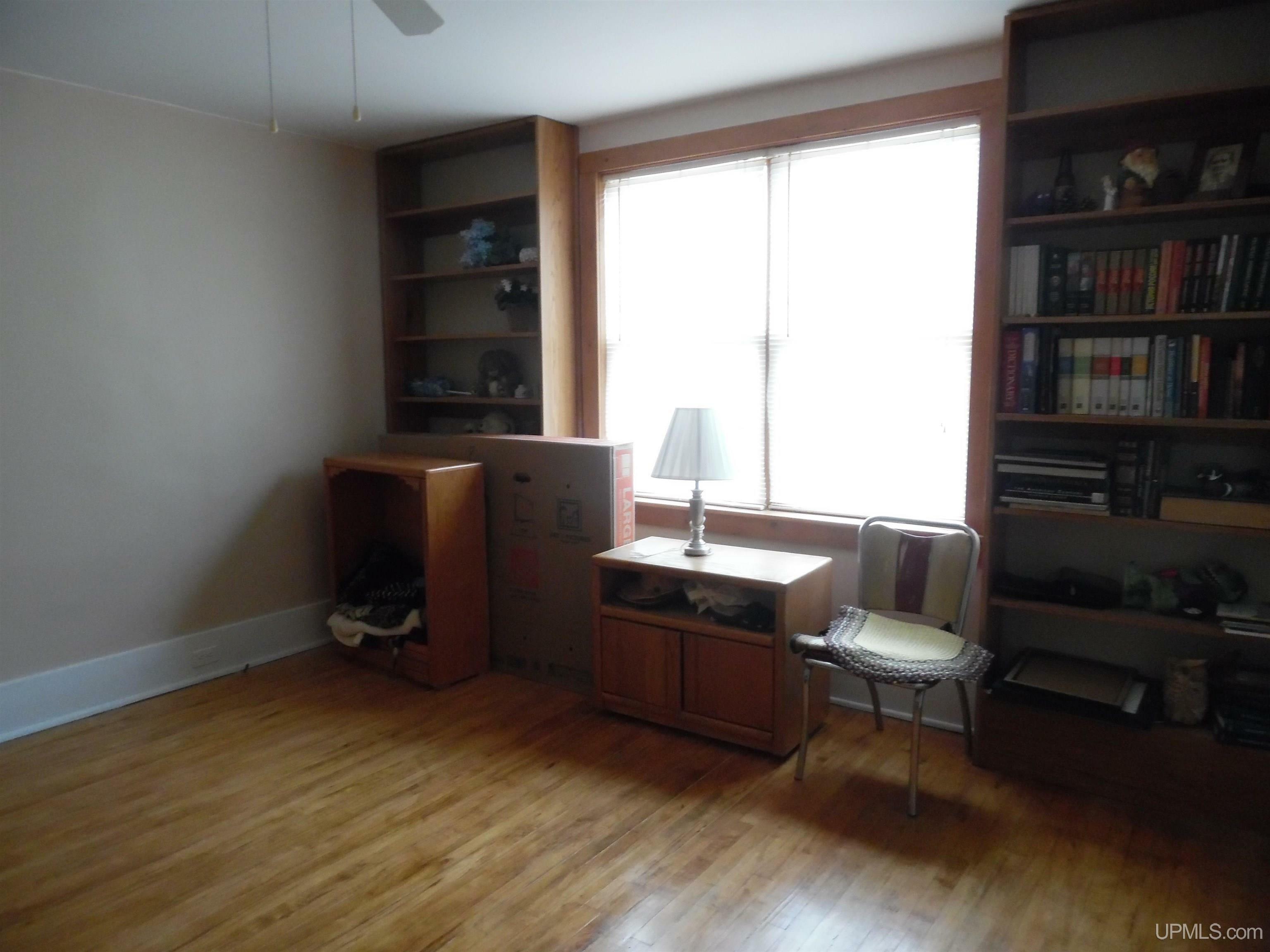 Property Photo:  16 Duncan Street  MI 49901 