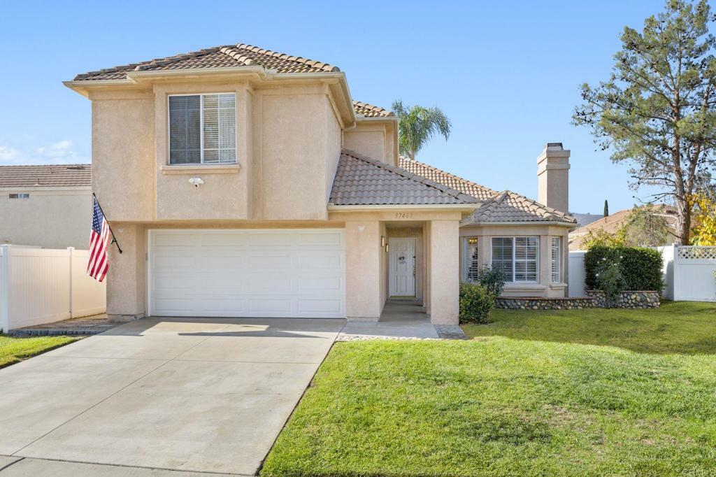 Property Photo:  37467 Summit Park Circle  CA 92562 