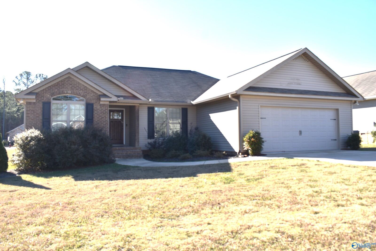 Property Photo:  3093 Lakeview Circle  AL 35907 