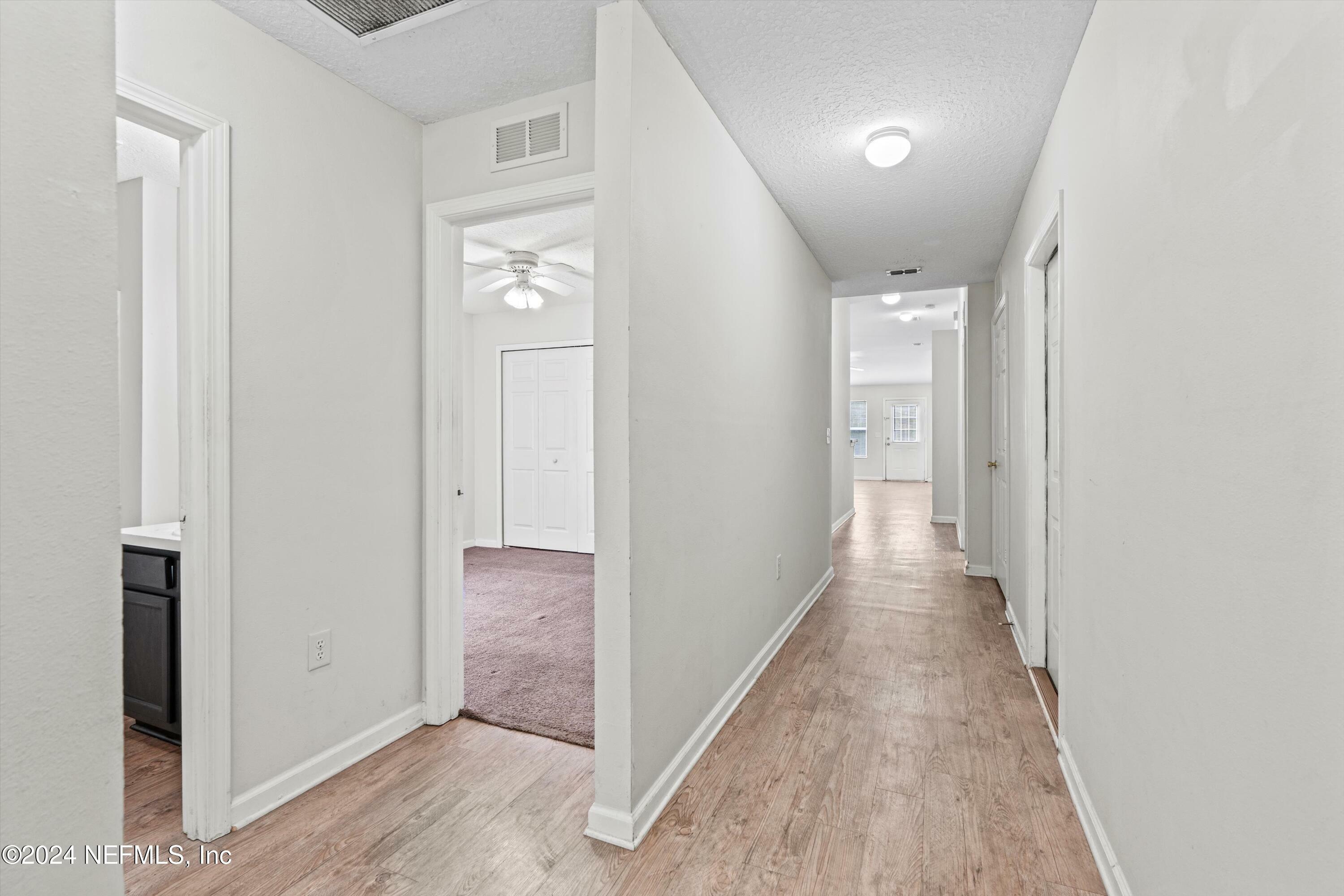 Property Photo:  8454 Kona Avenue  FL 32211 