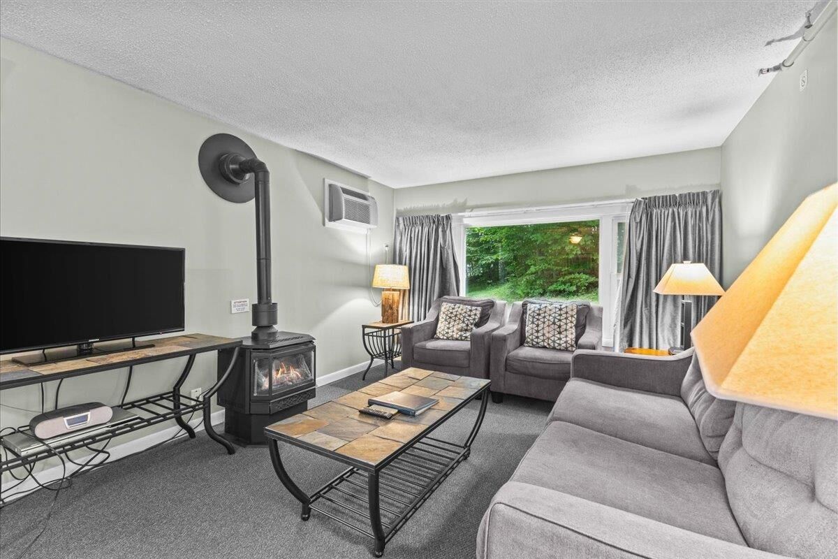 Property Photo:  220 Mountainside Drive  VT 05672 
