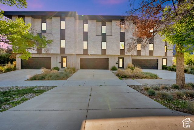 Property Photo: 712 S 1000 E UT 84102