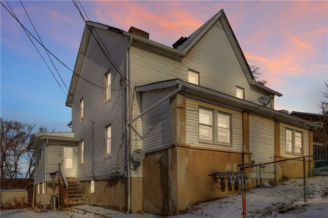 Property Photo:  613 Clark Ave  PA 15644 