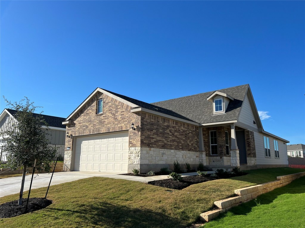 Property Photo: 127 Clay Hill Street TX 78633