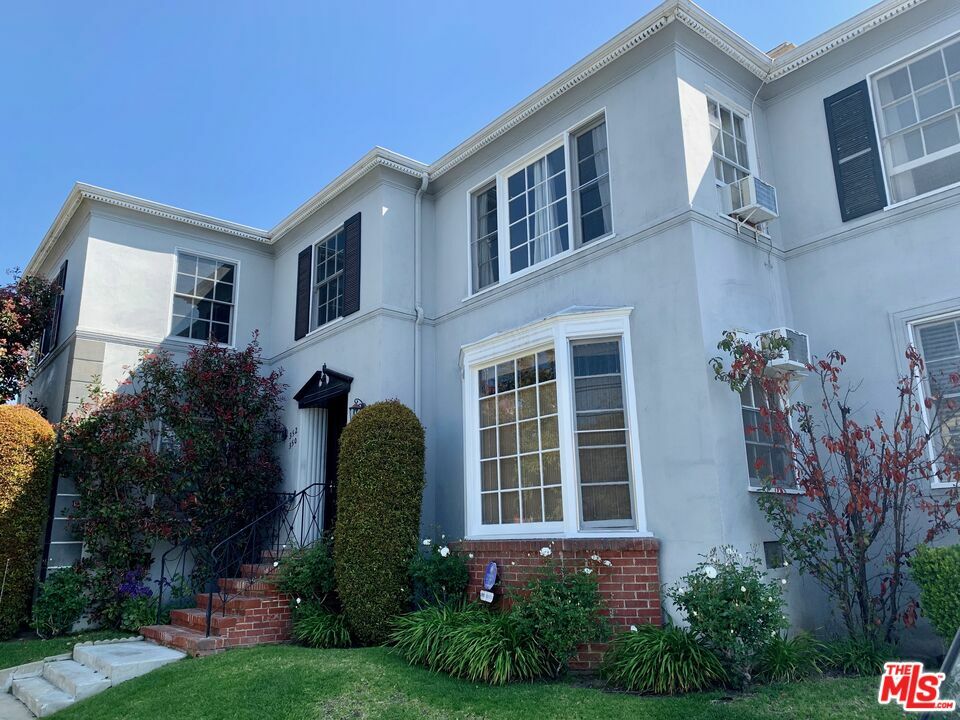 Property Photo:  352  S La Jolla Ave  CA 90048 