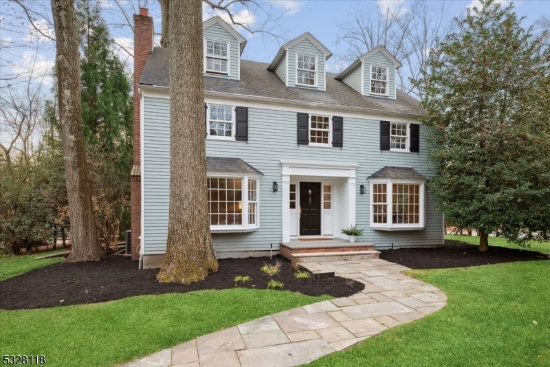 Property Photo:  3 Drum Hill Dr  NJ 07901 