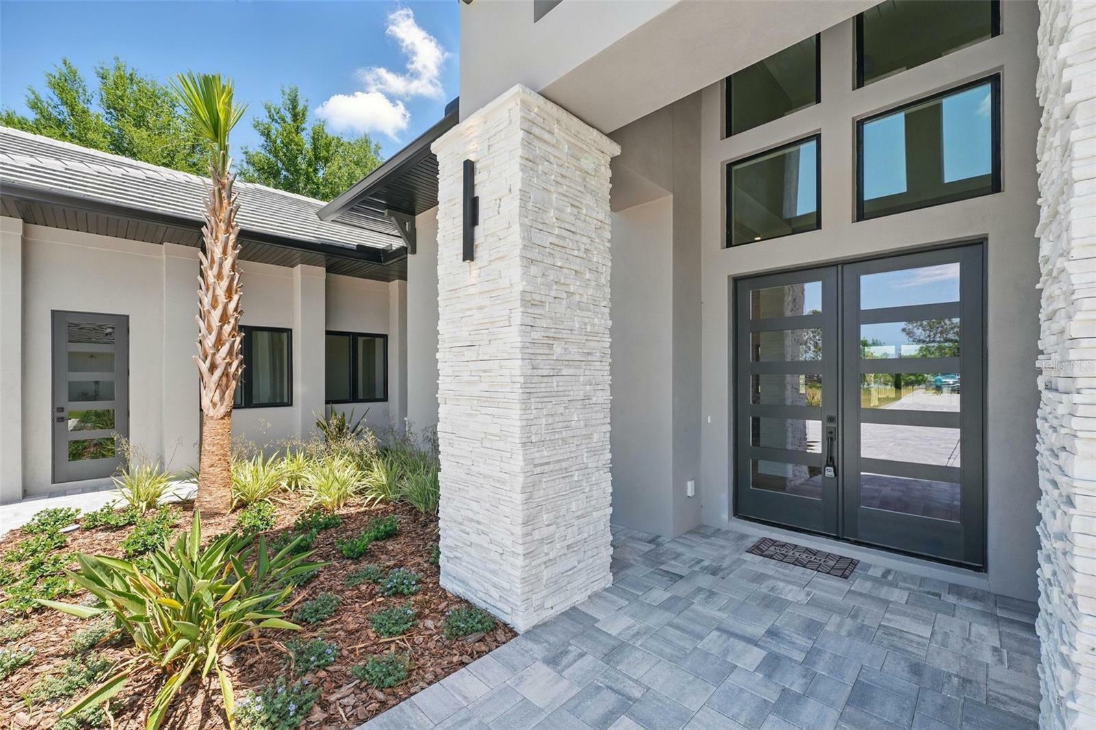 Property Photo: 16914 Vinci Way FL 34756