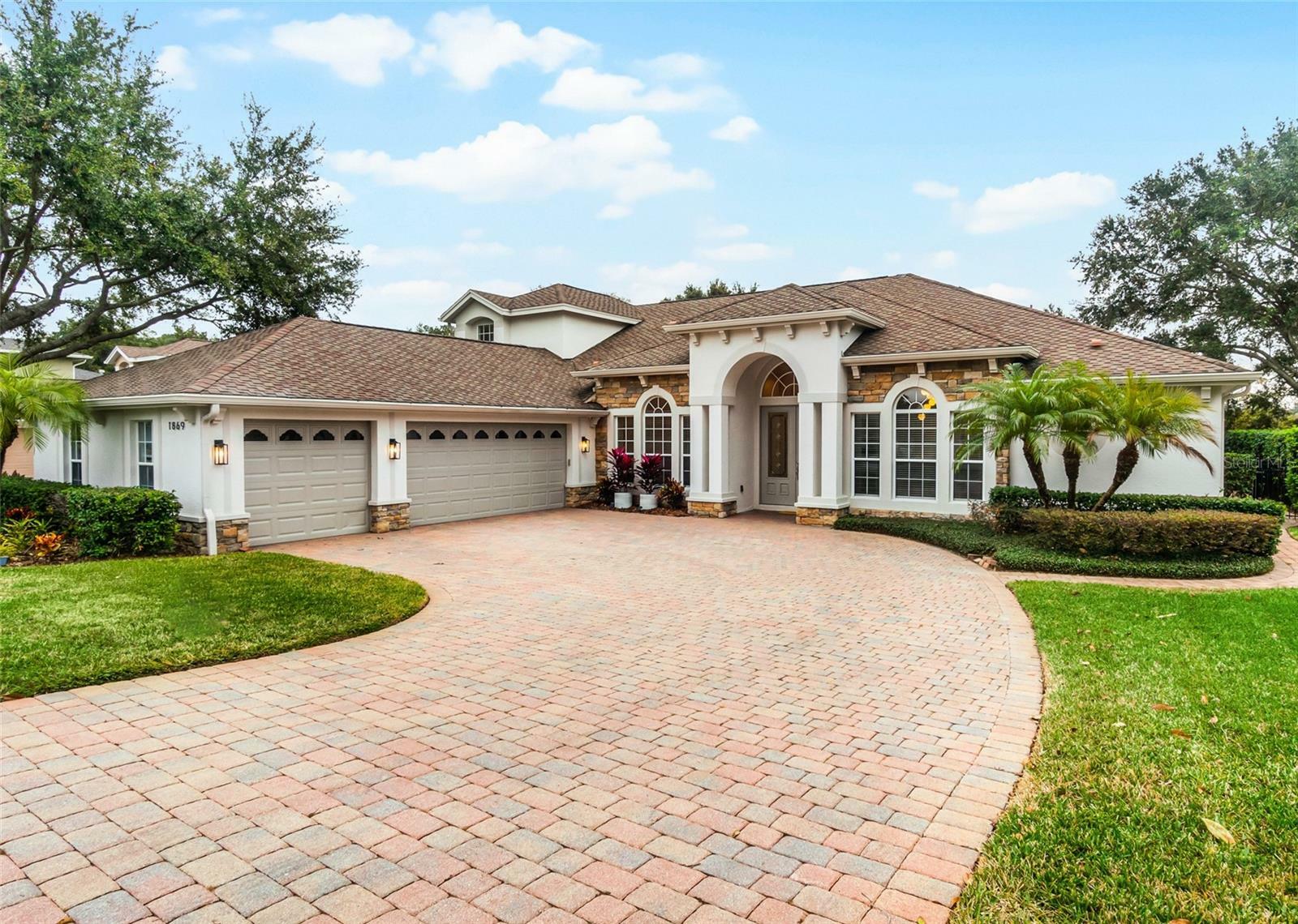 Property Photo:  1869 Merlot Drive  FL 32771 