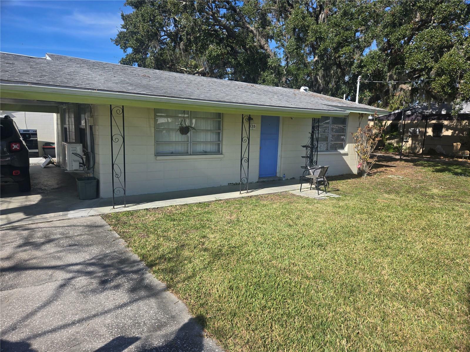 Property Photo: 128 18th Street NW FL 33570