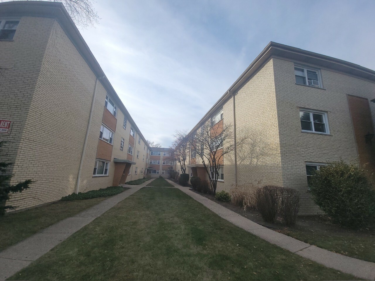 Property Photo:  6022 N Avondale Avenue 3N  IL 60631 