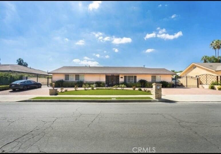 Property Photo:  9221 Vanalden Avenue  CA 91324 