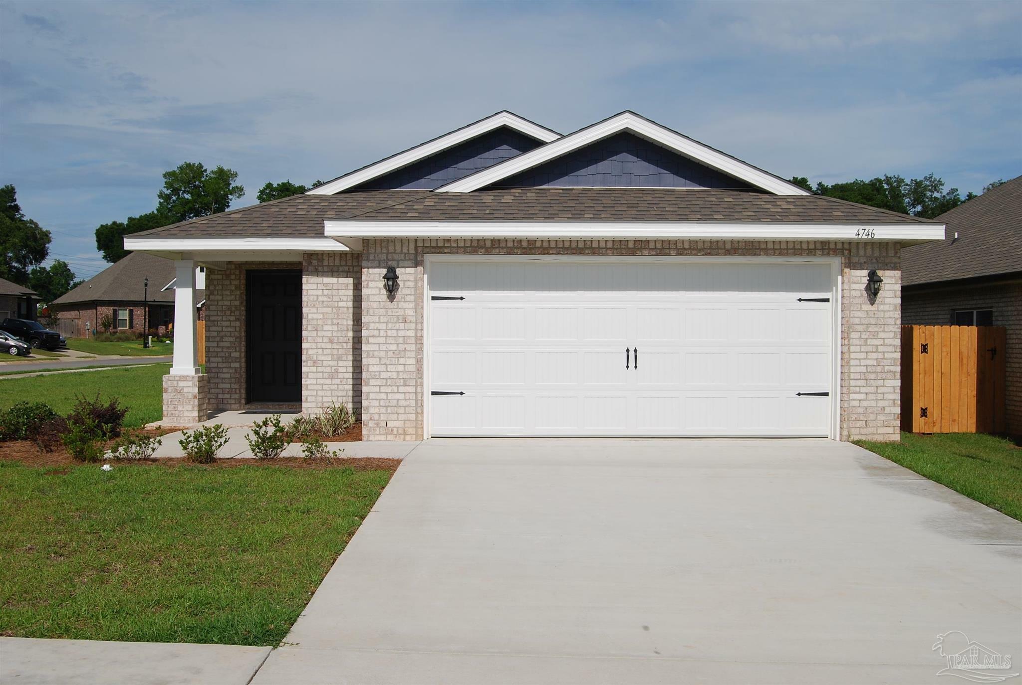4746 Majestic Palm St  Pace FL 32571 photo