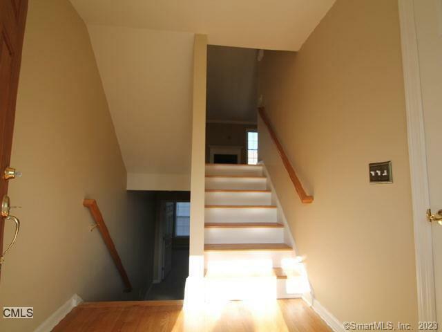 Property Photo:  1004 Briar Woods Lane 1004  CT 06810 