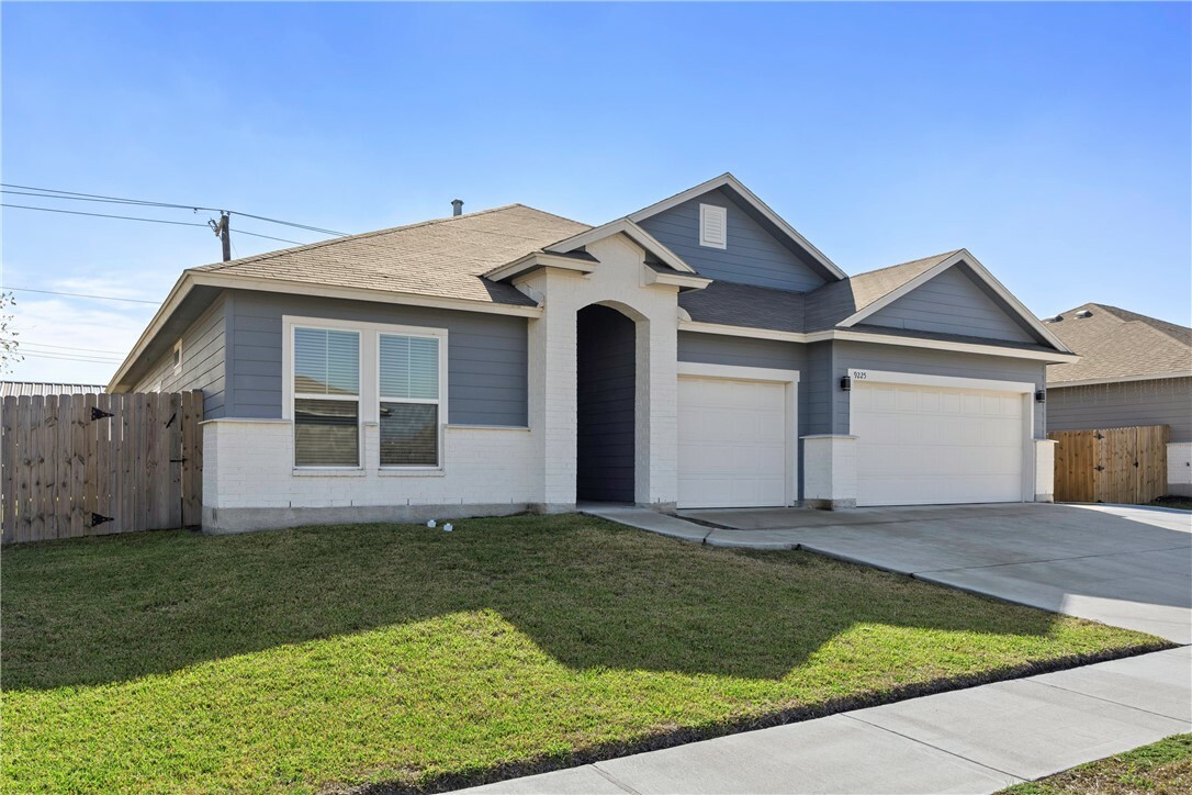 Property Photo:  9225 Neesa Drive  TX 78410 