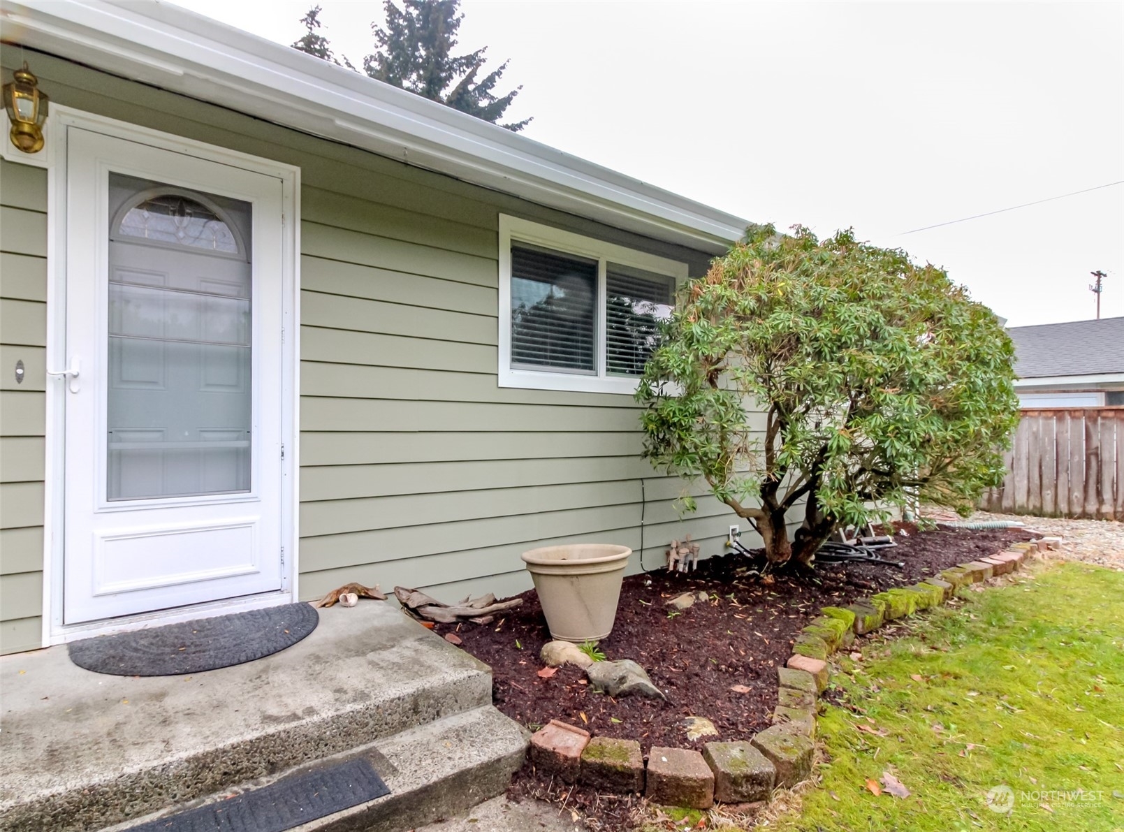 Property Photo:  7414  21st Street W  WA 98466 