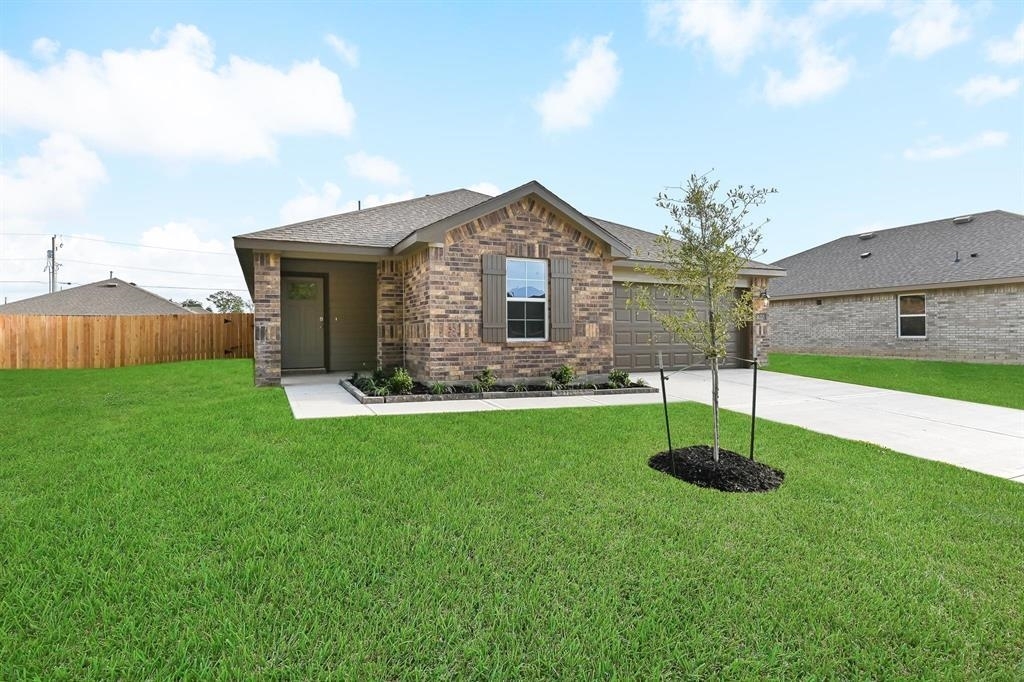 Property Photo: 1730 Holly Trails TX 77659