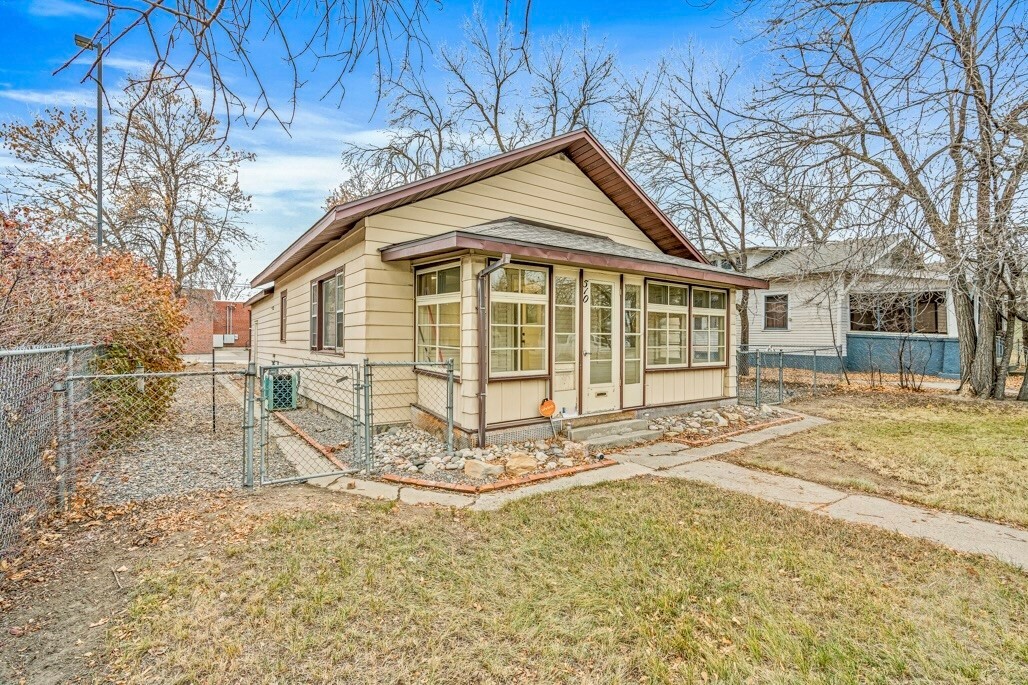 Property Photo:  510 Broadwater Ave  MT 59102 